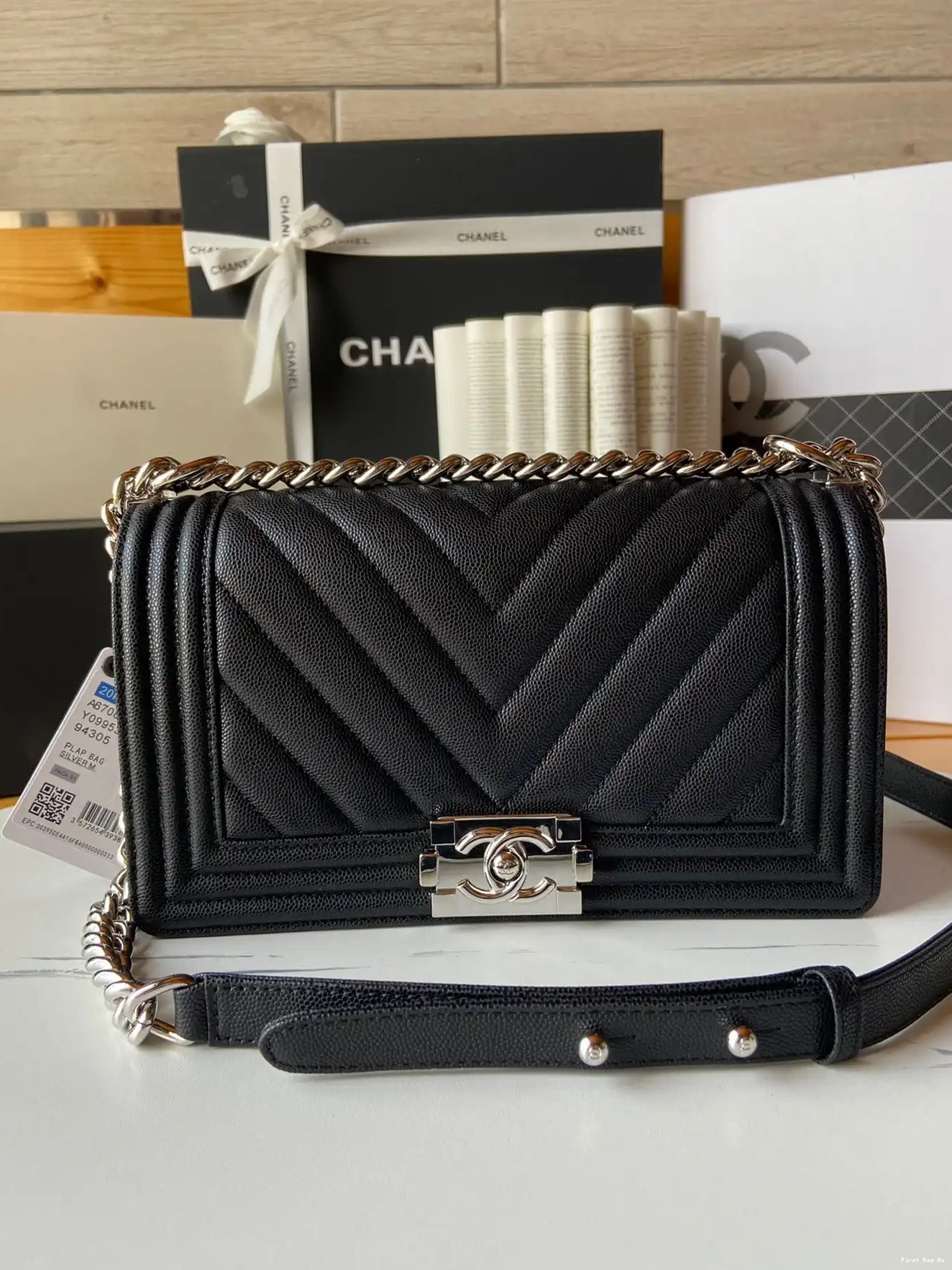 First Bag Ru 20CM BAG BOY 25CM CHANEL 0525